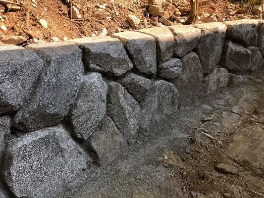 C B Hardscape & Design Logo