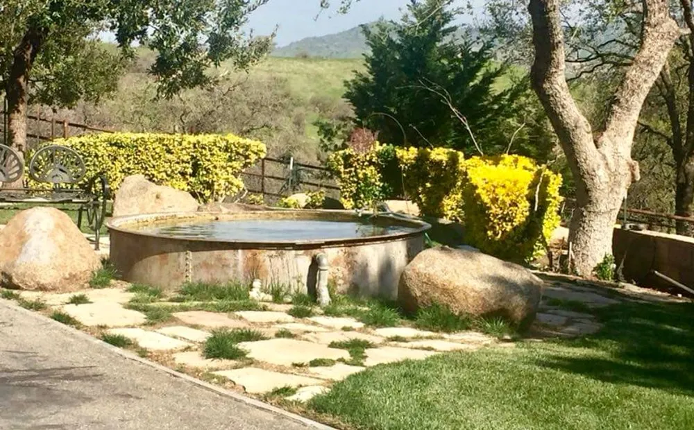 Trusted outdoor landscaping for homes in Tehachapi, CA by C-C Tree and Landscape