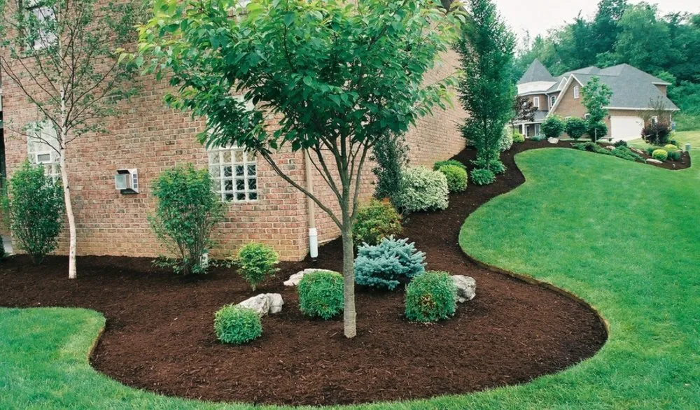 Affordable landscape design for year-round maintenance in Columbus, OH by C D S Landscaping