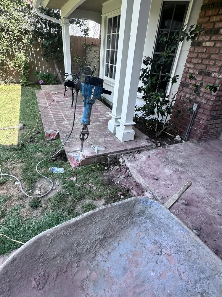 Custom landscaping services experts serving Corona, CA - C Garcia Landscape