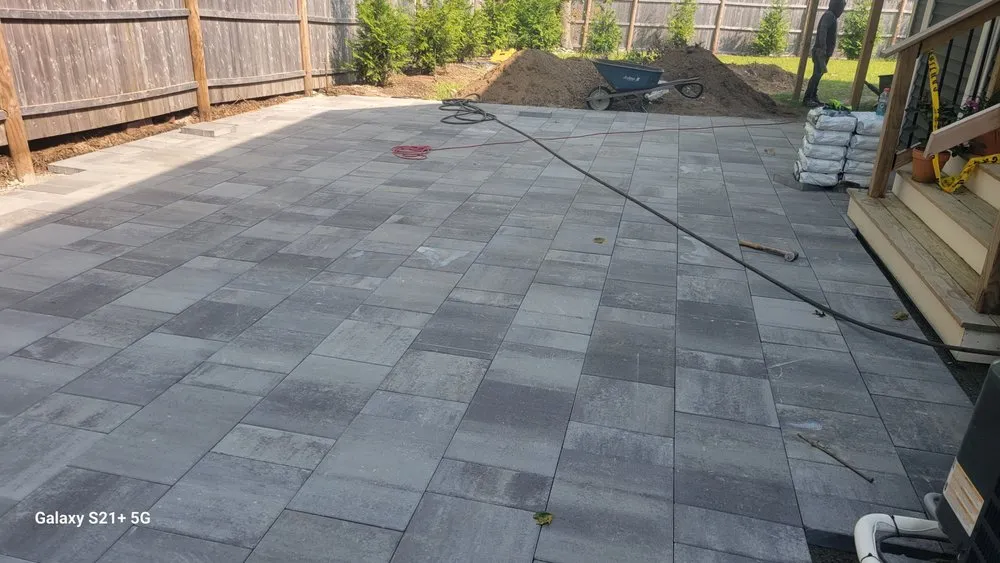 Trusted landscaping services in Chelsea, MA by C Hernandez Landscaping