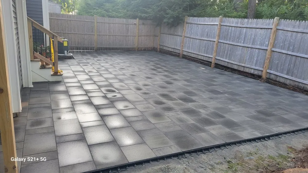 Custom garden landscaping in Chelsea, MA - C Hernandez Landscaping