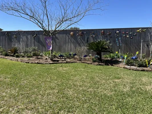 C hernandez lawn Logo