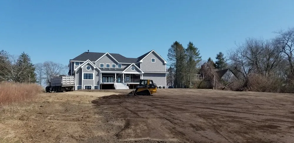 Expert yard maintenance in Richmond RI, RI - C J Viveiros Landscaping