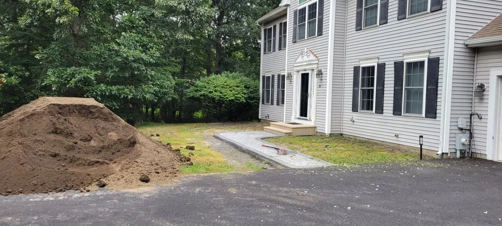 Affordable yard maintenance experts serving Richmond RI, RI - C J Viveiros Landscaping