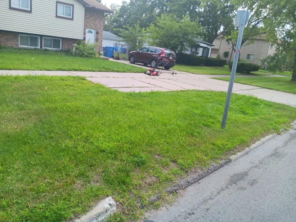 Expert residential landscaping in Inkster, MI - C Lawncare