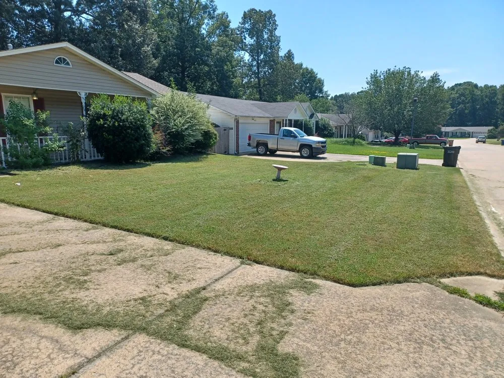 Affordable lawn mowing service for beautiful yards in Alexander, AR by C low's Pressure washer and lawn