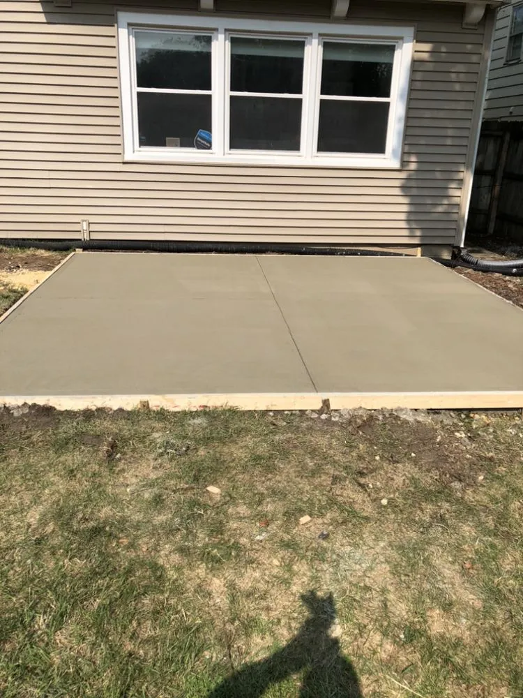 Reliable landscape installation in Rockford, IL - C M Debonair Garden