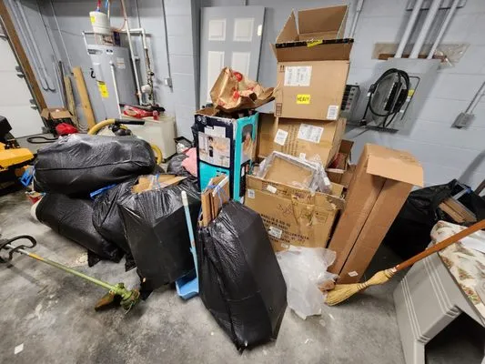 C M O Trailer Rental & Debris Removal