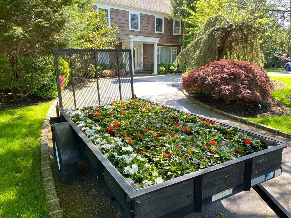 Custom landscape design in Lawrence, NY - C Munoz Landscaping