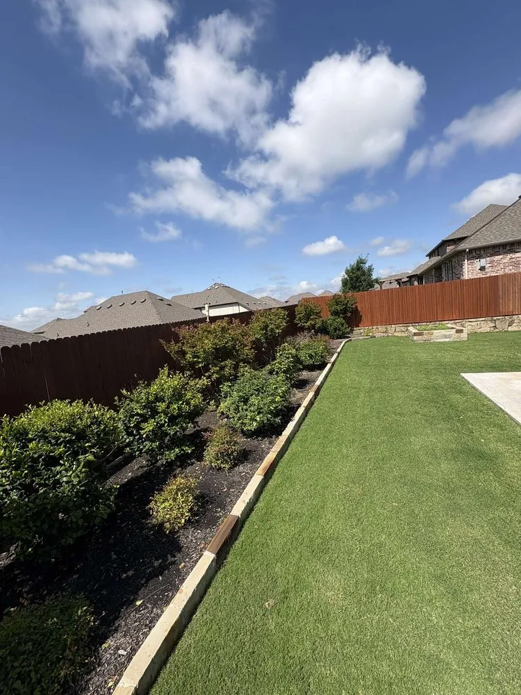 Trusted residential landscaping in Aledo, TX by C-N Fantasy Flowerbeds