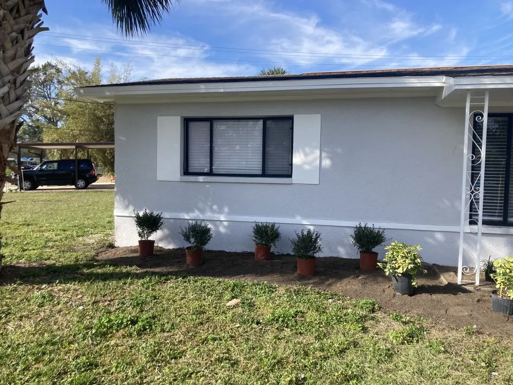 Affordable yard maintenance in Bradenton, FL - C Salazar Lawncare & Landscaping