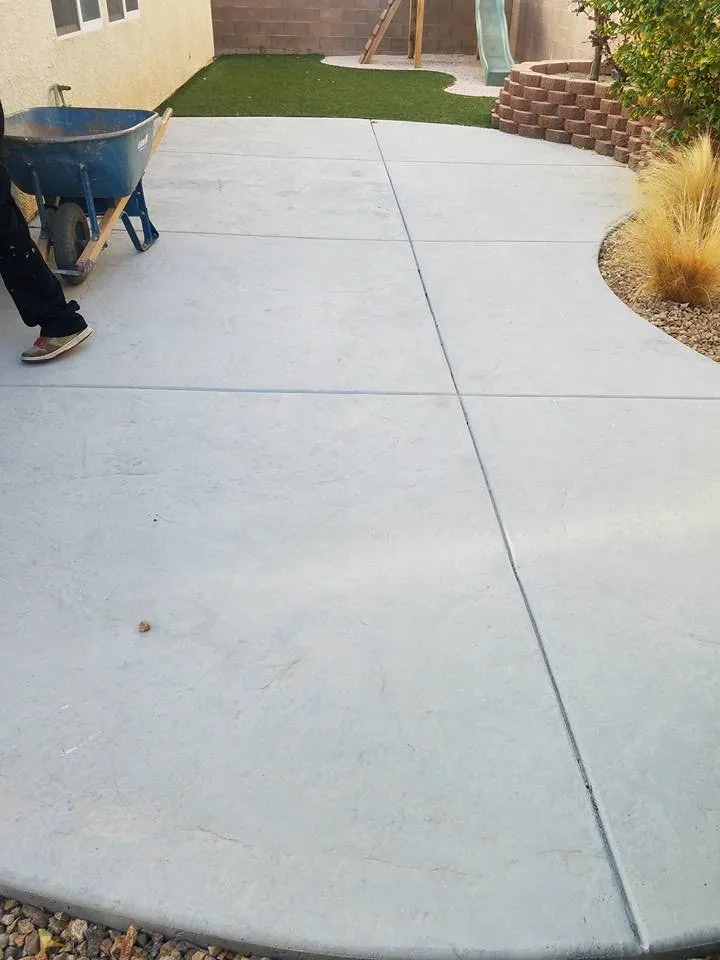 Reliable yard maintenance for homes across Las Vegas, NV - C-Scapes