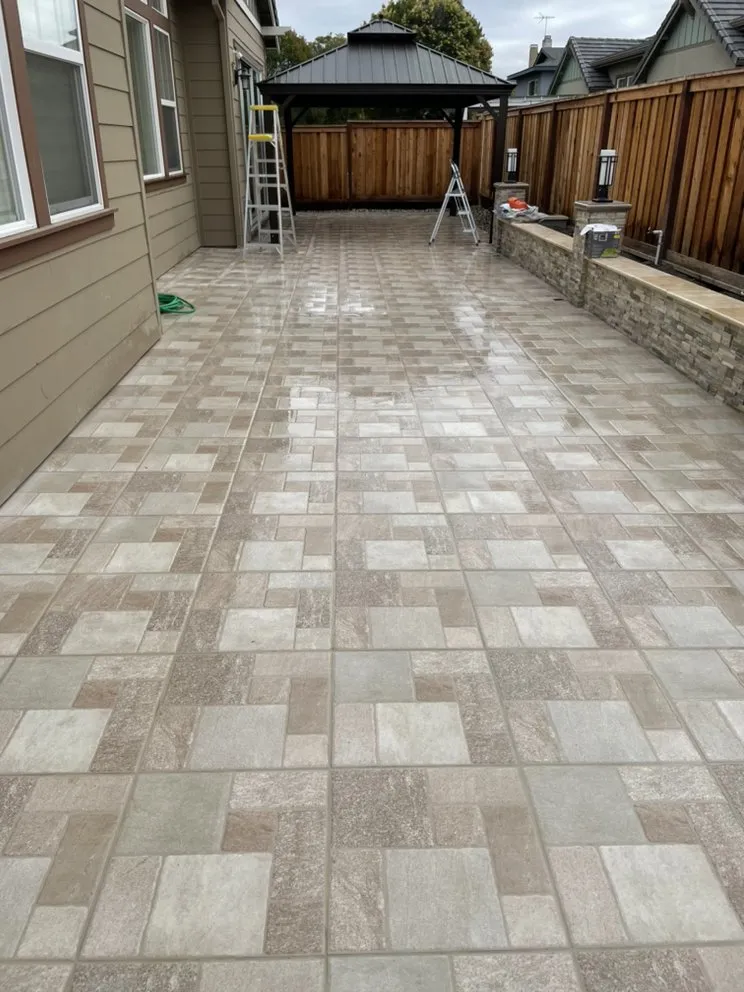 Local lawn mowing service for residential properties across Union City, CA - C-T Landscaping Services