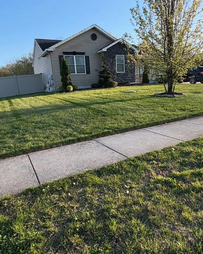 Reliable yard maintenance in Vineland, NJ by C-Way Landscaping