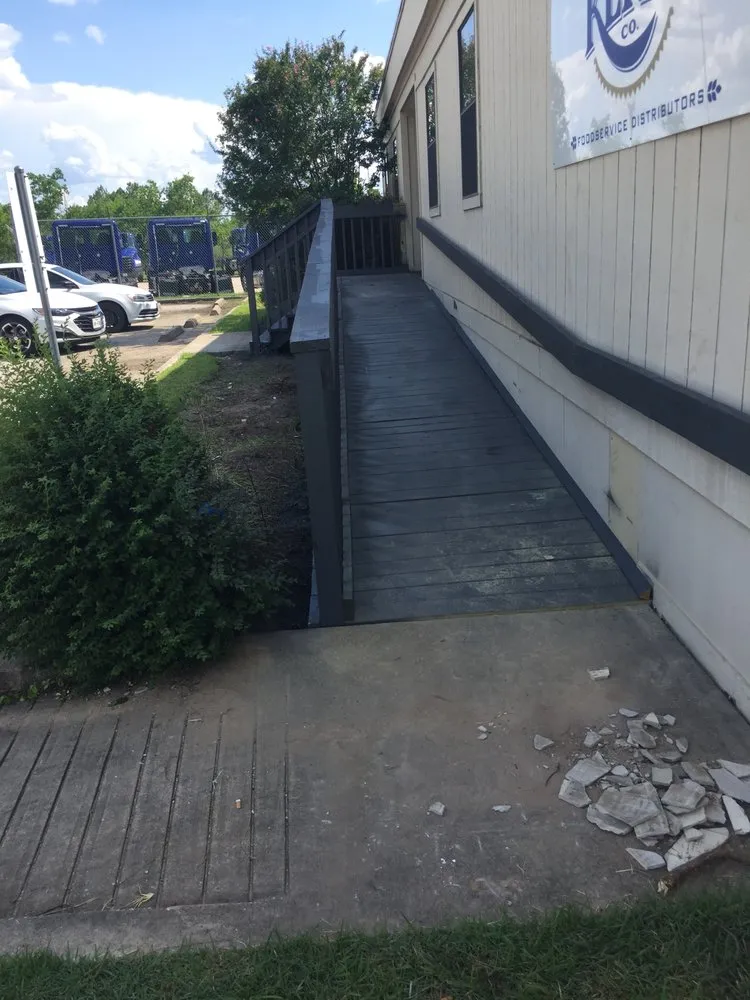 Affordable landscape design in Cleveland, TX - C2 IT Home Solutions