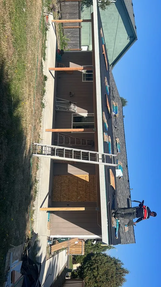 Custom garden landscaping experts serving Spanaway, WA - CA Construction