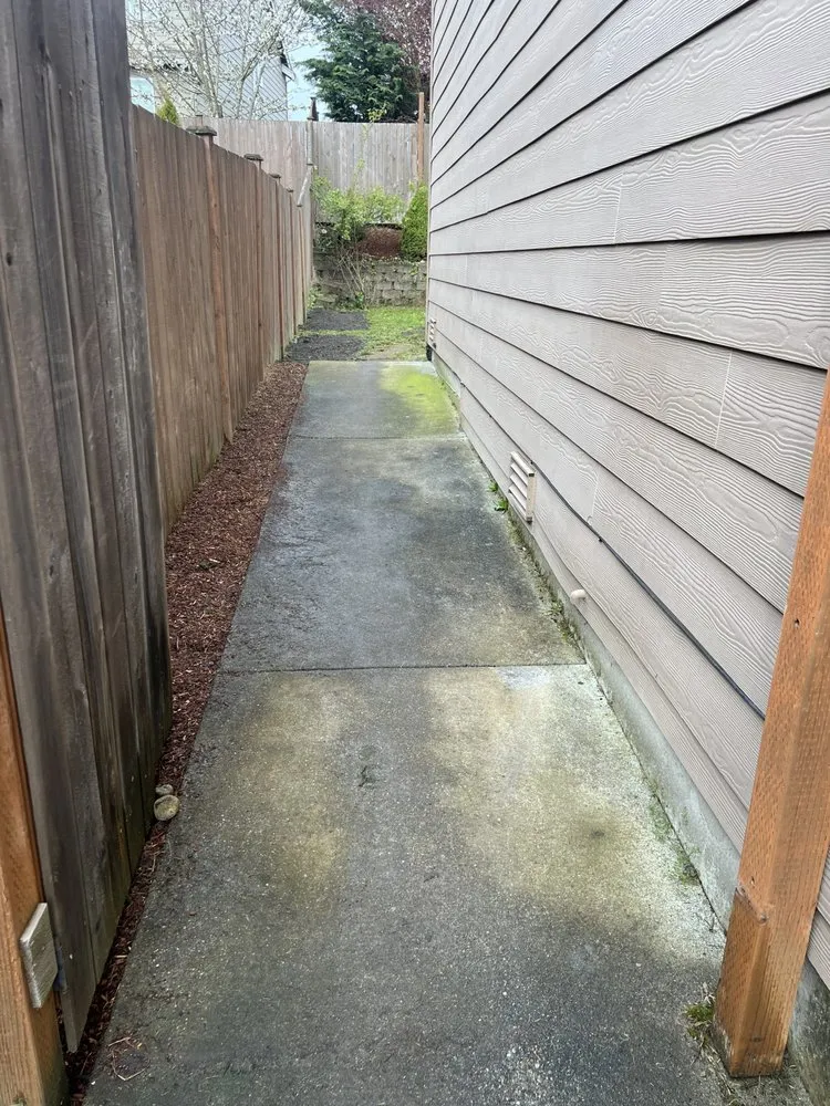 Professional outdoor landscaping in Spanaway, WA - CA Construction