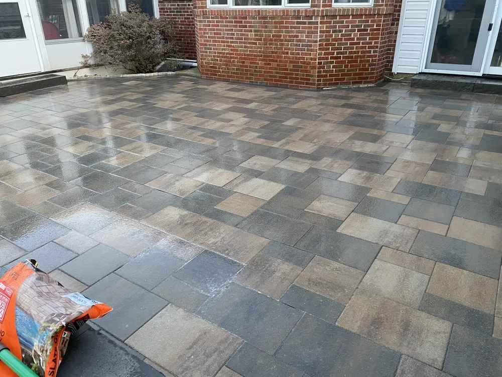 Local lawn care service experts serving Chesterfield, MO - CA Creations