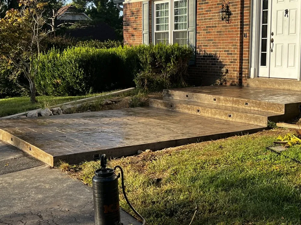 Trusted lawn mowing service for homes in Chesterfield, MO by CA Creations