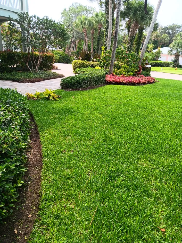 Local landscape design for homes in Fort Pierce, FL by CA Mondono Lawn Service
