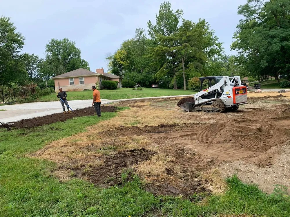 Custom yard cleanup service experts serving Indianapolis, IN - Caballeros Landscaping