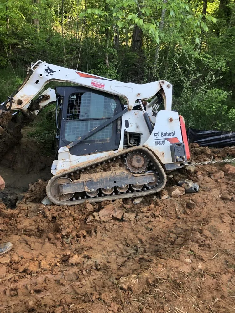 Trusted yard cleanup service in Charlotte, NC - Cabanas Landscaping