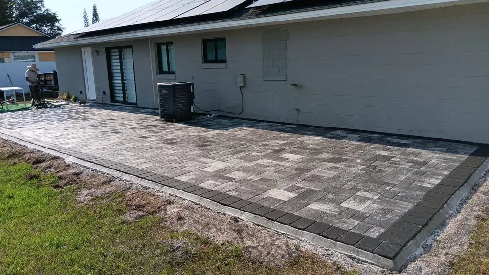 Expert yard cleanup service in Davenport, FL by CabezasGroup Multiservices