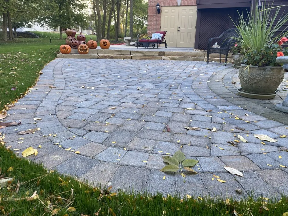 Top-rated residential landscaping with custom design across Dayton, OH - Cable Bros Outdoor Living & Landscaping