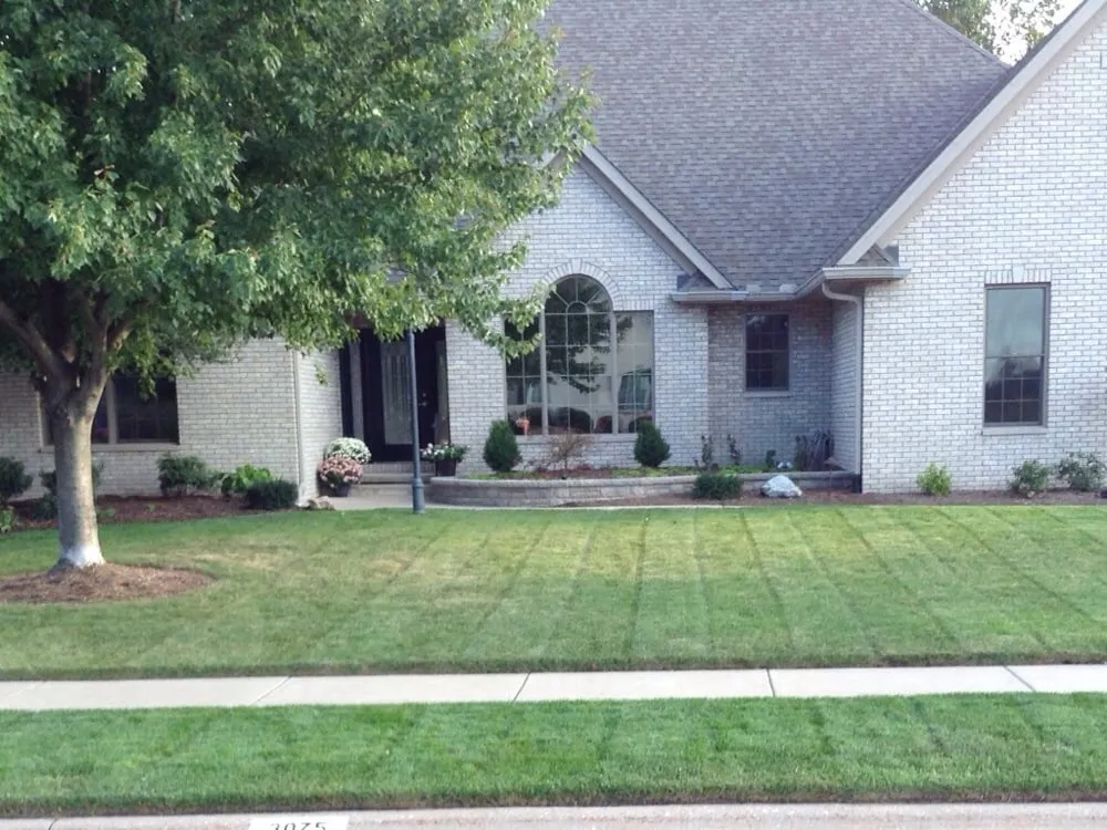 Reliable landscape installation in Moline, IL - Cable Lawnscape