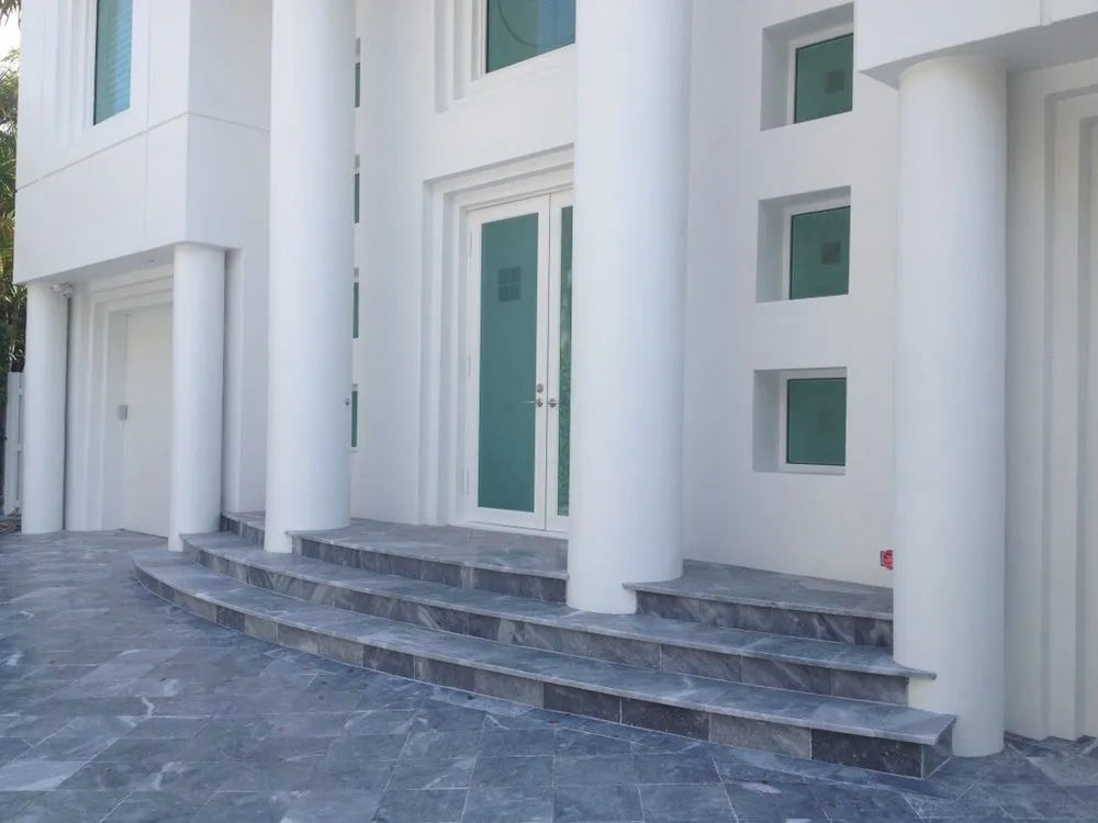 Trusted lawn care service experts serving Deerfield Beach, FL - Cabo Brick and Stone