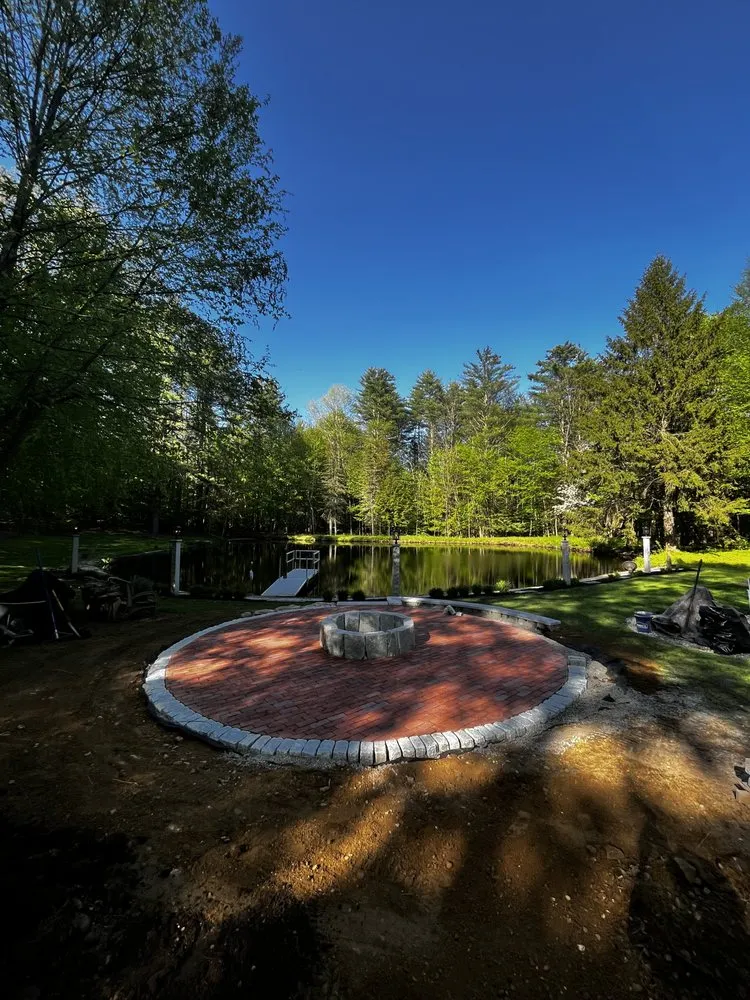 Reliable residential landscaping experts serving Plaistow, NH - Cabral Hardscapes