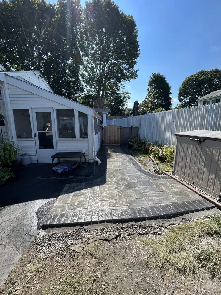 Affordable yard cleanup service experts serving Plaistow, NH - Cabral Hardscapes