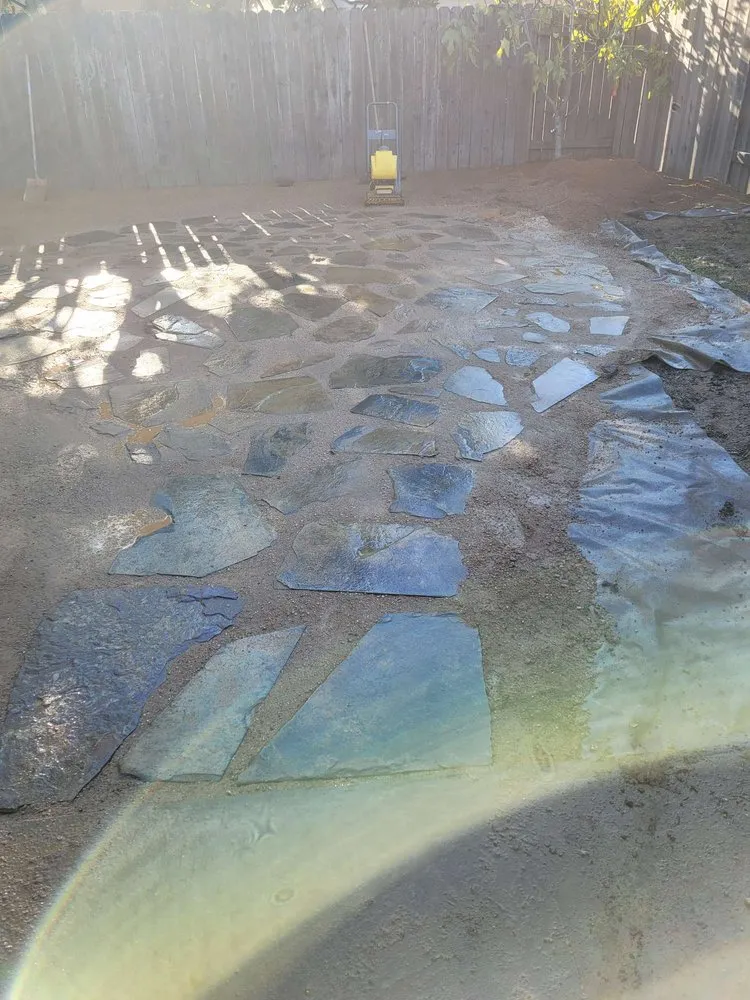 Affordable landscaping services experts serving Sacramento, CA - Cabrales Lawn Services