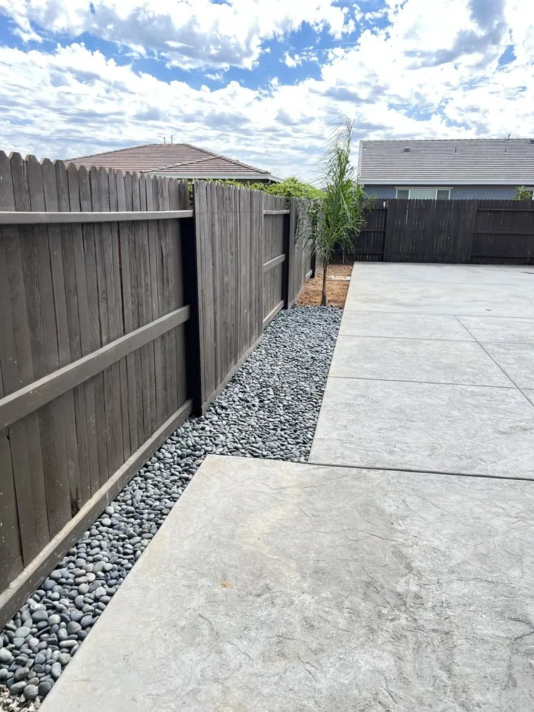 Custom garden landscaping in Sacramento, CA by Cabrera Concrete & Landscape