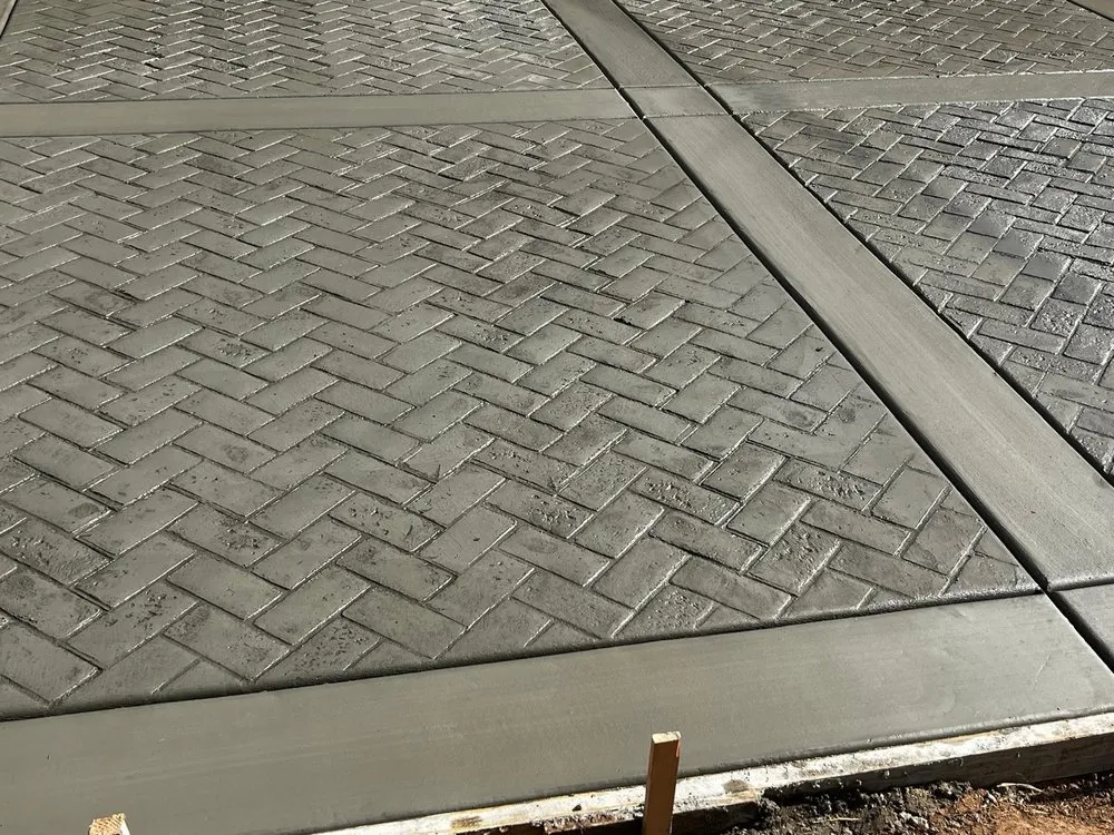 Local lawn mowing service experts serving Sacramento, CA - Cabrera Concrete & Landscape