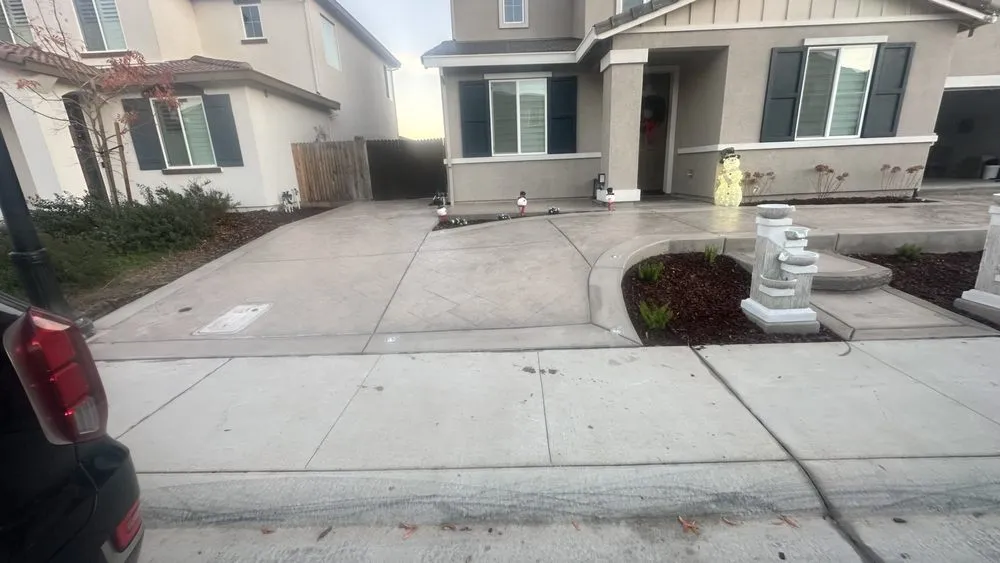 Expert landscape design in Sacramento, CA by Cabrera Concrete & Landscape