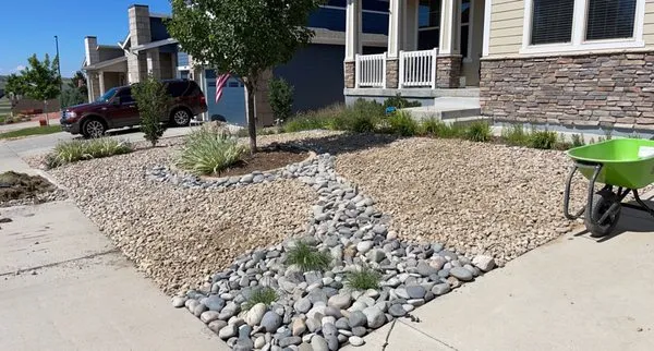 Cabrera Landscaping Logo