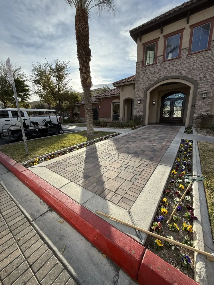 Custom garden landscaping for year-round maintenance across Las Vegas, NV - Cabrera’s landscape