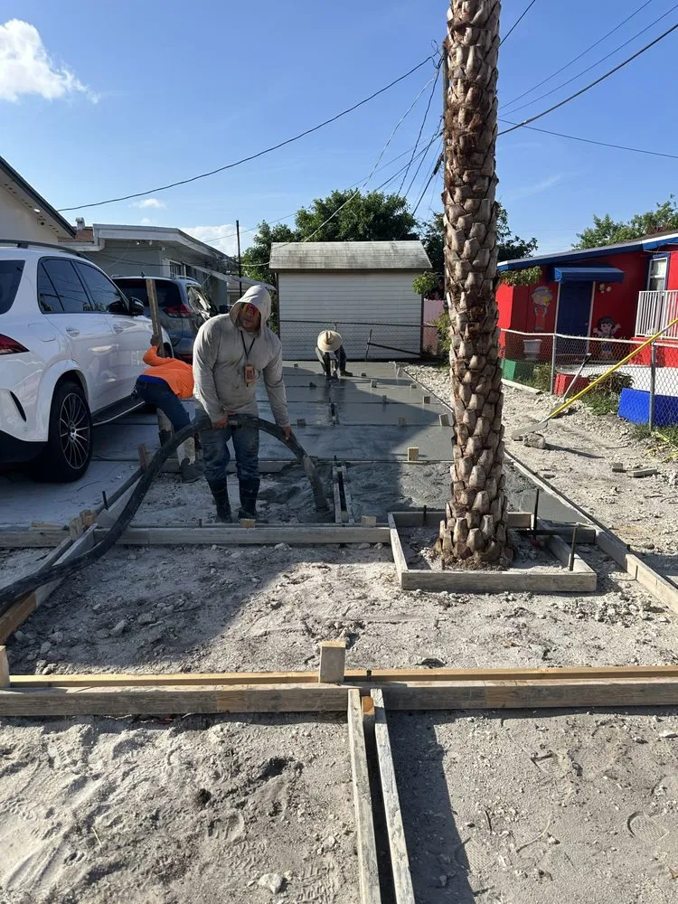 Expert yard maintenance experts serving Naranja, FL - Caesar Concrete King