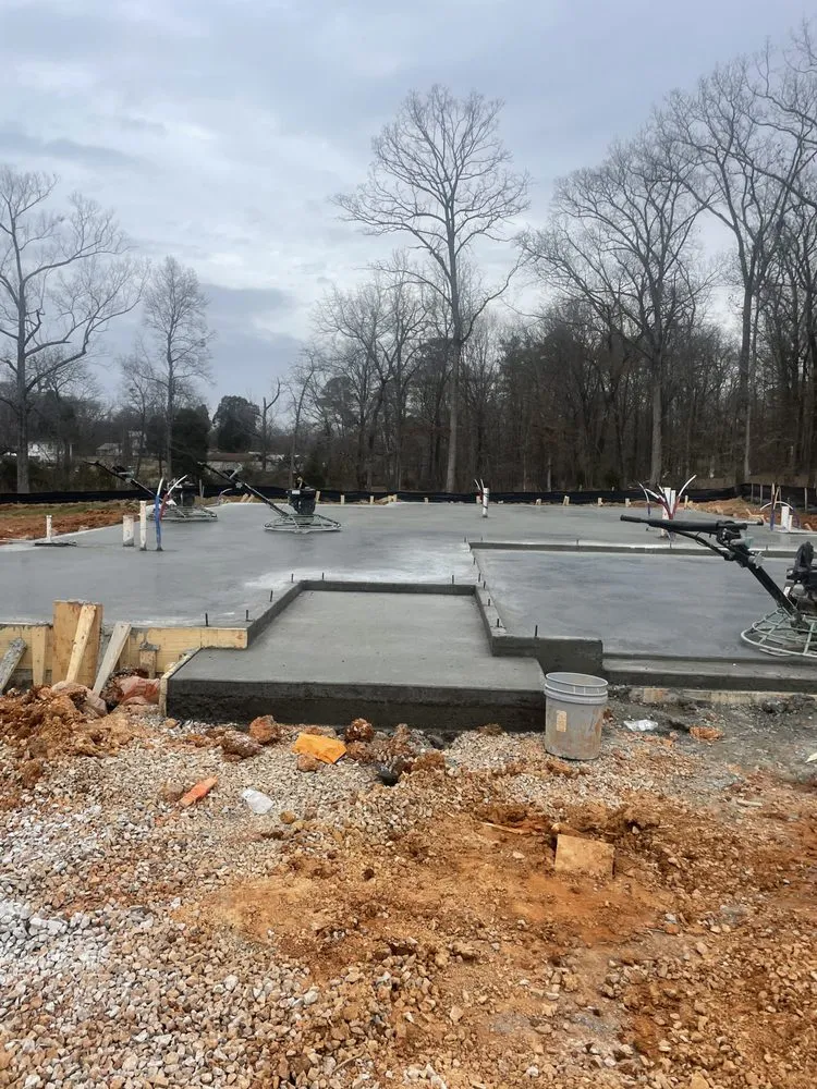 Professional garden landscaping for year-round maintenance across Birmingham, AL - CAG Concrete & Lanscaping Services