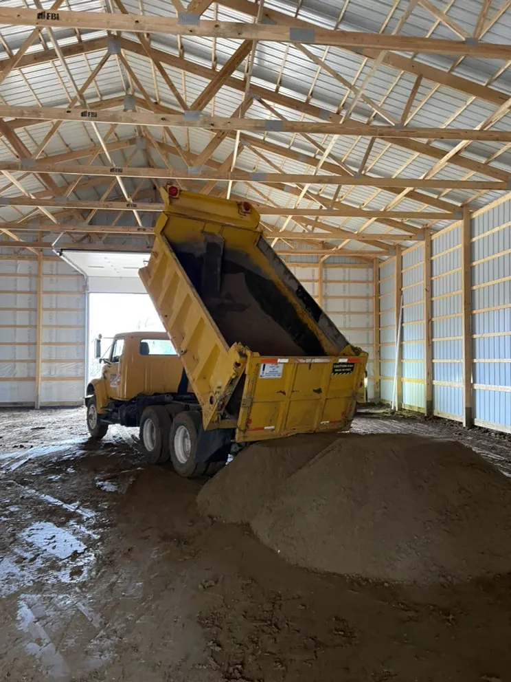 Local yard maintenance experts serving Brimfield, IL - Cahill Farms