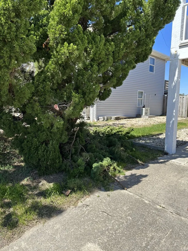 Local garden landscaping experts serving Manteo, NC - Cahoon’s Coastal Lawn Care Services