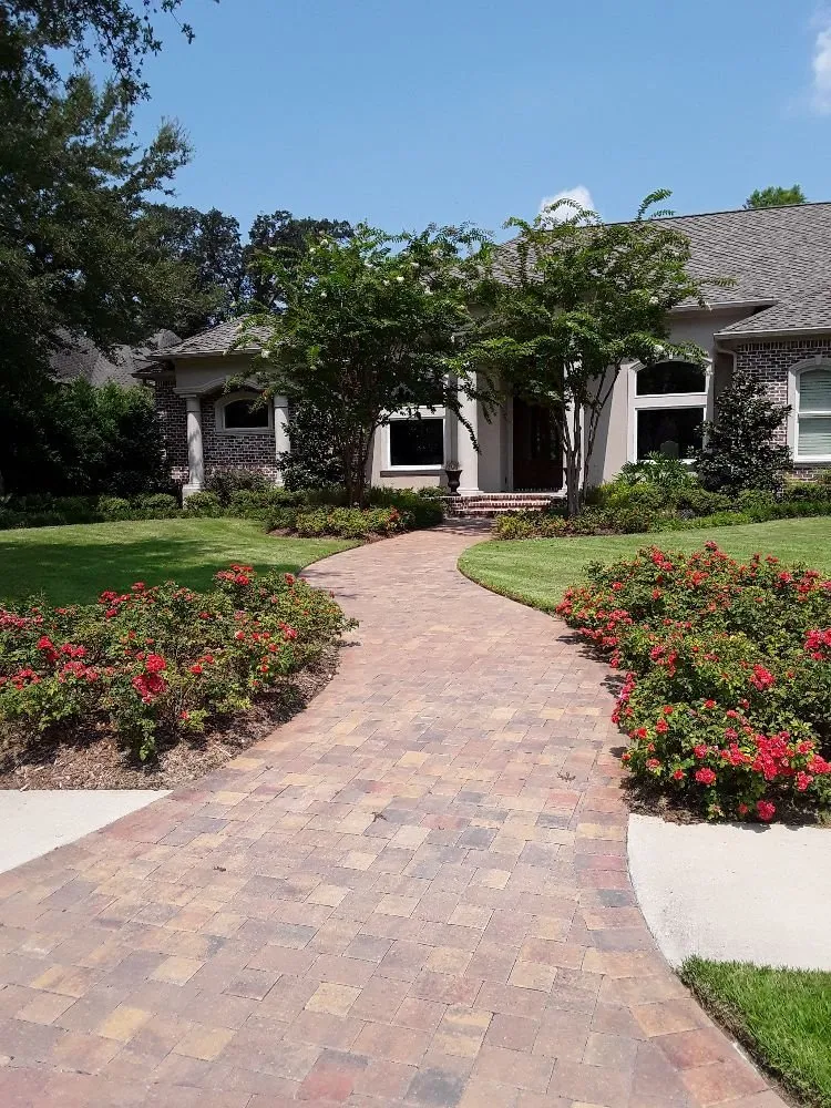 Custom landscape design in Ocean Springs, MS by Cajun Clippins