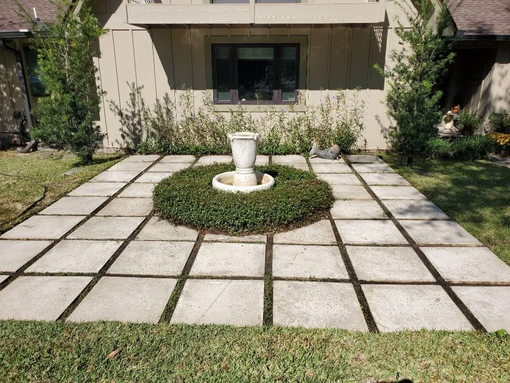 Professional residential landscaping in Ocean Springs, MS - Cajun Clippins