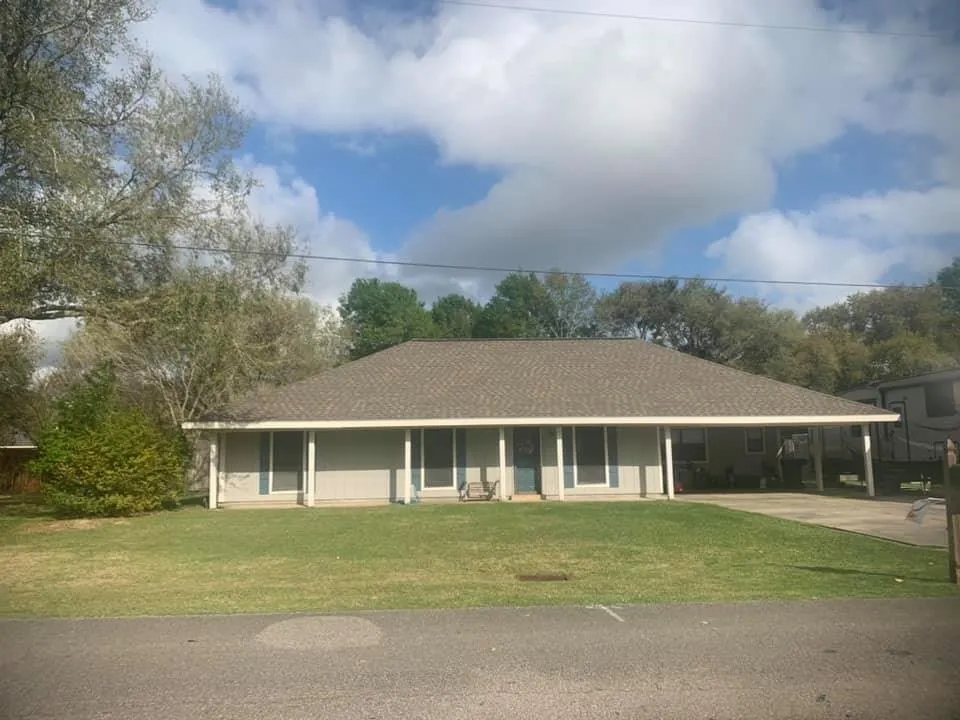 Reliable yard cleanup service near you across Abbeville, LA - Cajun Country Lawncare