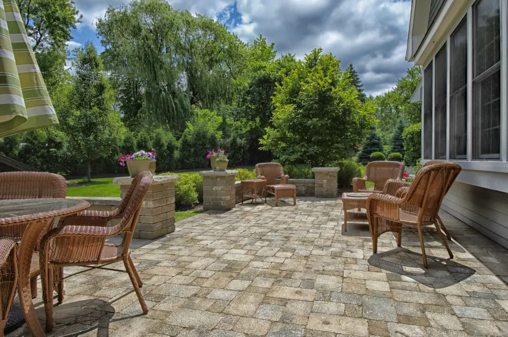 Trusted landscaping services in Woodstock, IL - Cal and Shan's Landscape and Design
