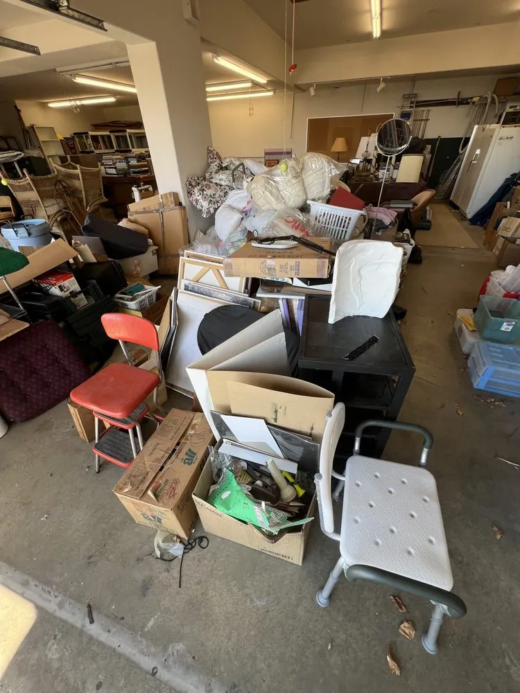 Affordable yard maintenance in Santa Barbara, CA by Cal-Green Landscaping & Tree Care