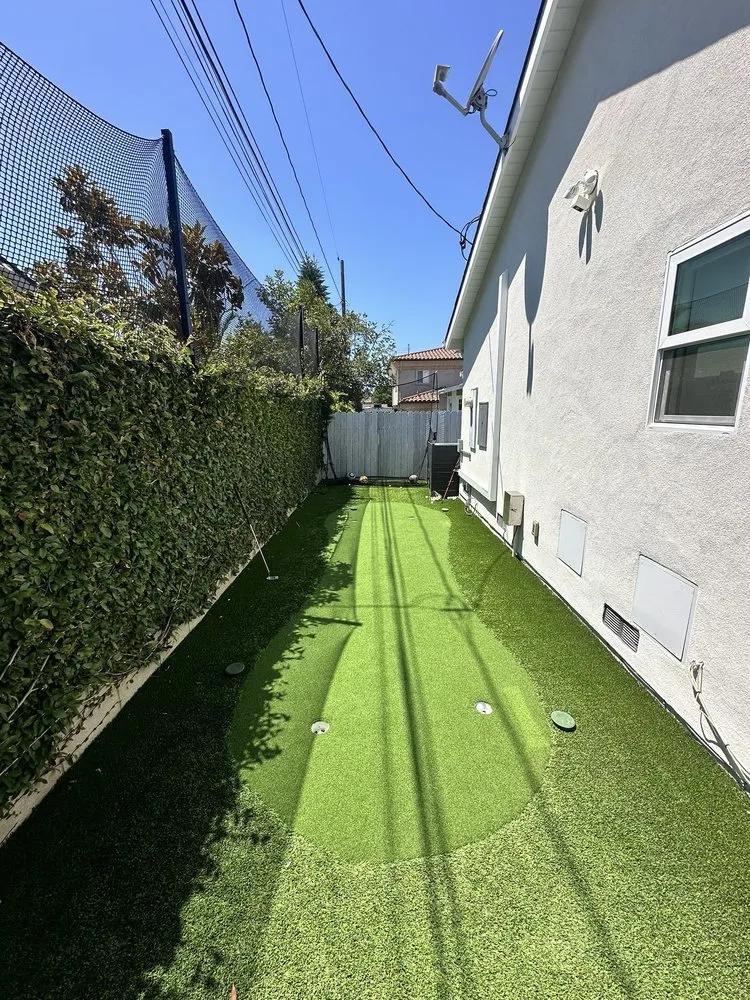 Professional lawn mowing service in Manhattan Beach, CA by Cal Terra Design