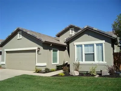 Reliable lawn mowing service for year-round maintenance across Santa Clarita, CA - Cal West Landscaping